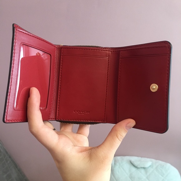 SOLD - Coach Mollie Tote & Wallet Set - Picture 8 of 12